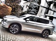 Mitsubishi Outlander SUV / Terénní 2,4 l 162 kw