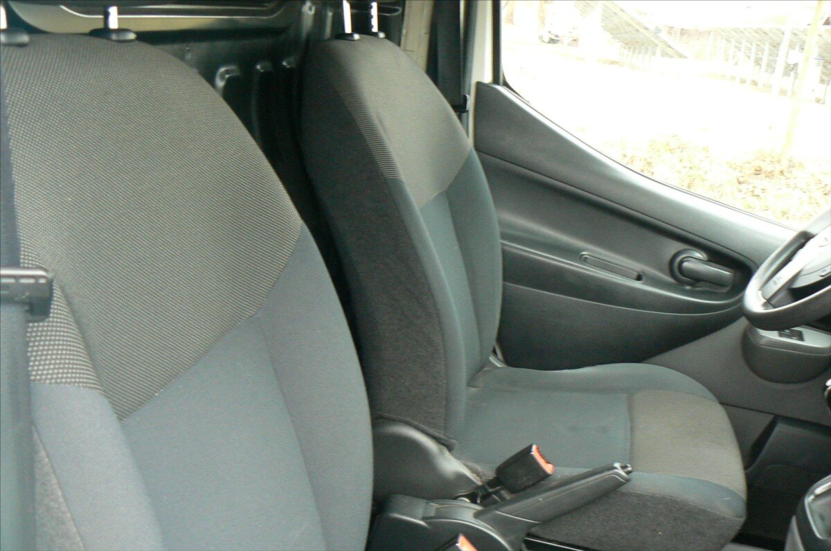 Nissan NV200 Skříň 1,5 l 81 kw