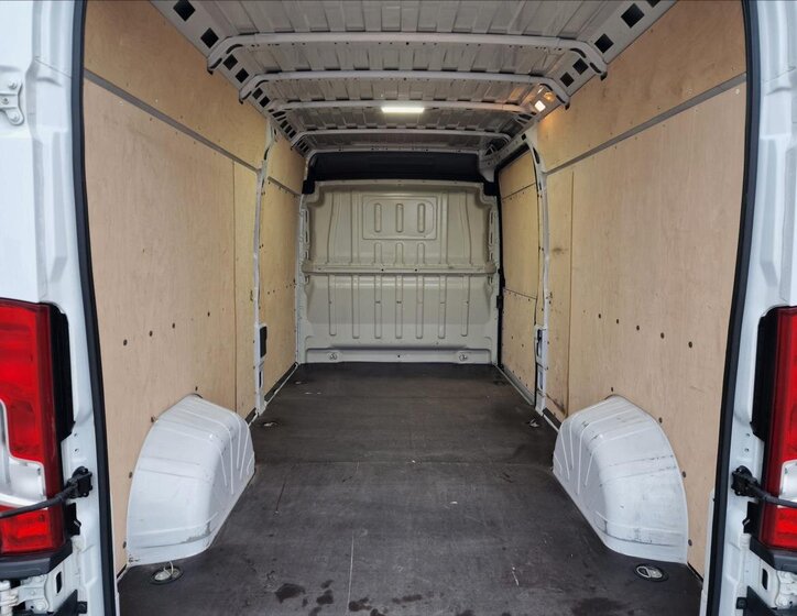 Citroën Jumper Skříň 2,2 l 103 kw