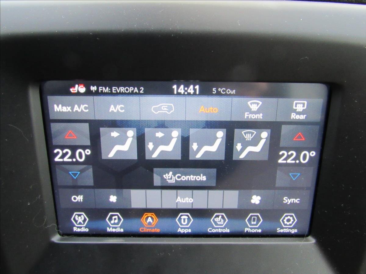 Jeep Compass SUV 1,4 l 103 kw