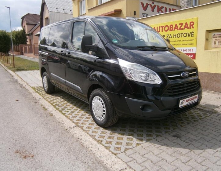 Ford Transit Custom Kombi 2,2 l 114 kw
