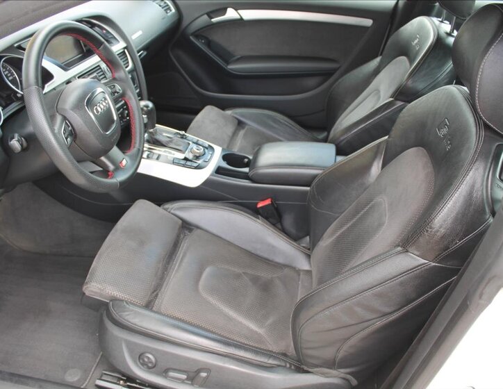 Audi A5 Kupé 3,0 l 176 kw