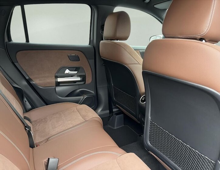 Mercedes-Benz GLA 14