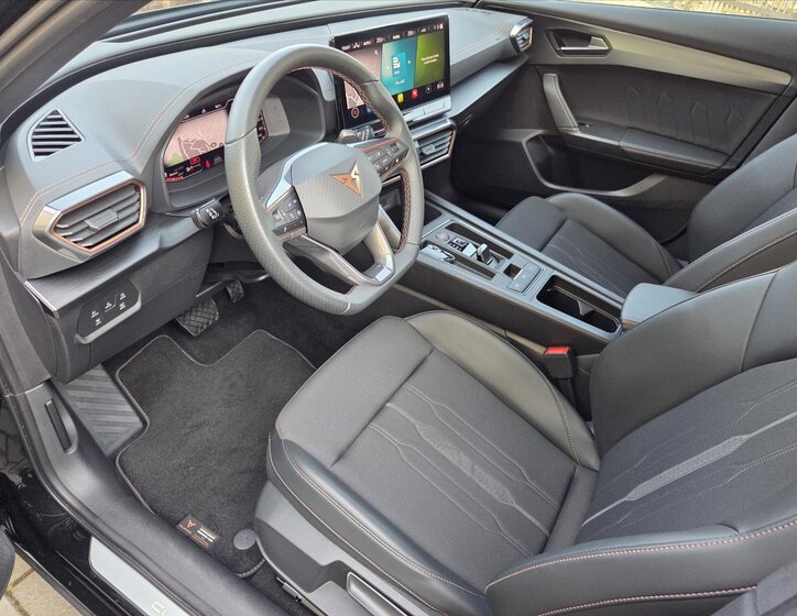 Cupra Formentor SUV / Terénní 2,0 l 140 kw