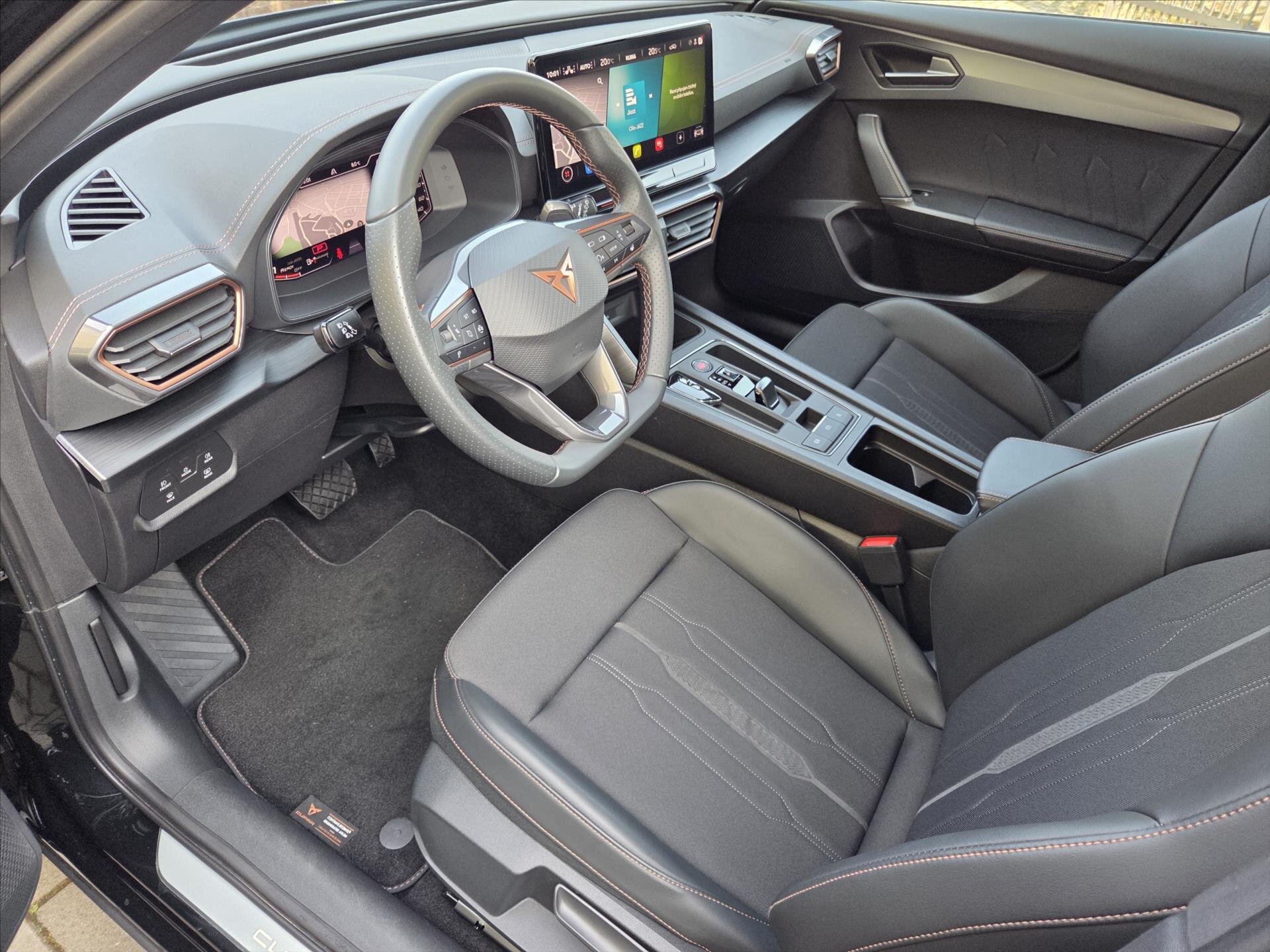 Cupra Formentor SUV / Terénní 2,0 l 140 kw