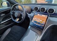 Mercedes-Benz Třídy C Sedan / Limuzína 2,0 l 147 kw