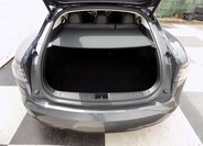 Tesla Model S 8