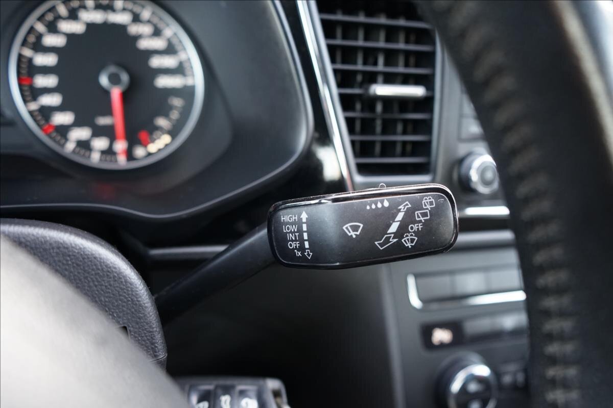 Seat Leon Kombi 1,6 l 77 kw