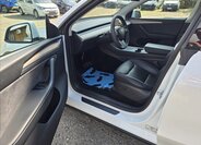 Tesla Model Y SUV / Terénní 0,0 378 kw