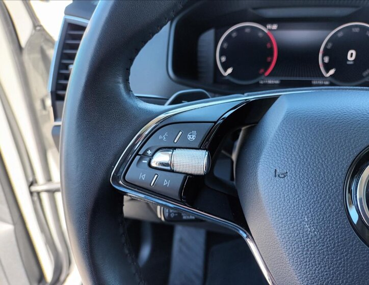 Škoda Karoq SUV / Terénní 2,0 l 110 kw