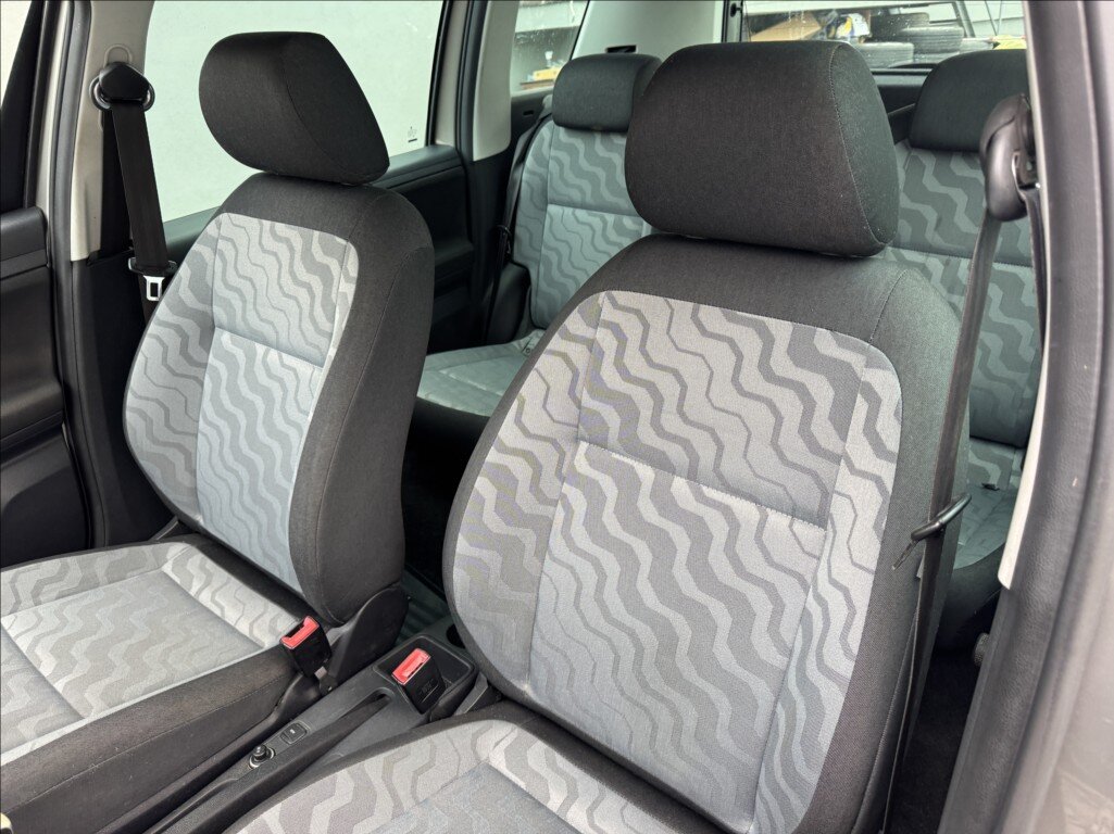 Škoda Roomster Kombi 1,2 l 51 kw