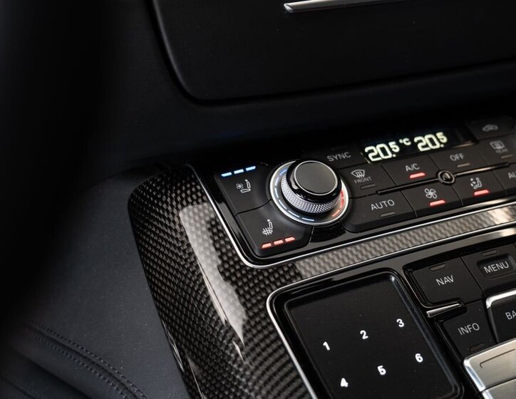 Audi S8 Sedan / Limuzína 4,0 l 382 kw