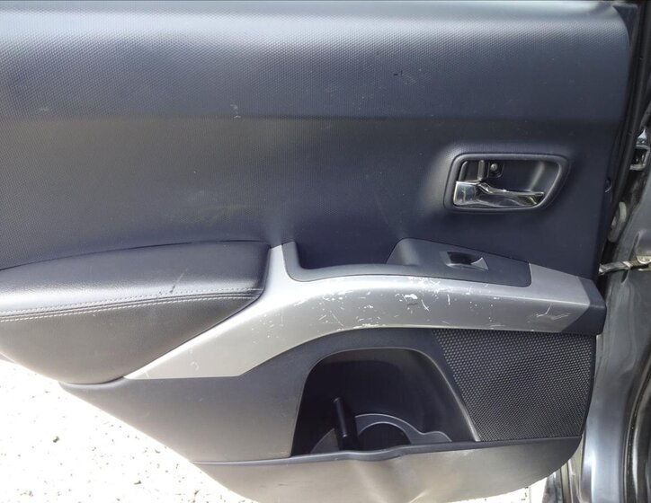 Peugeot 4007 Kombi 2,2 l 115 kw