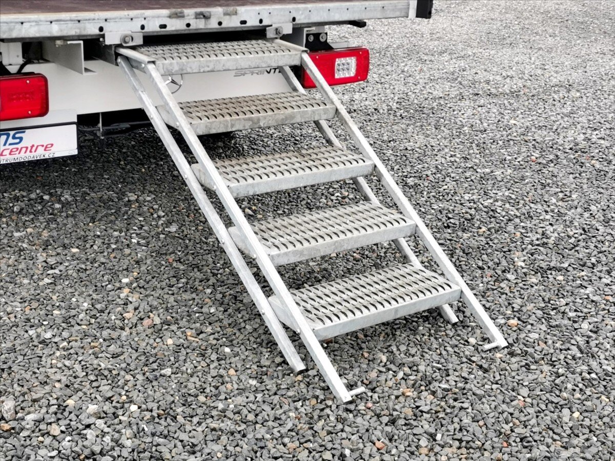 Mercedes-Benz Sprinter Skříň 2,0 l 125 kw