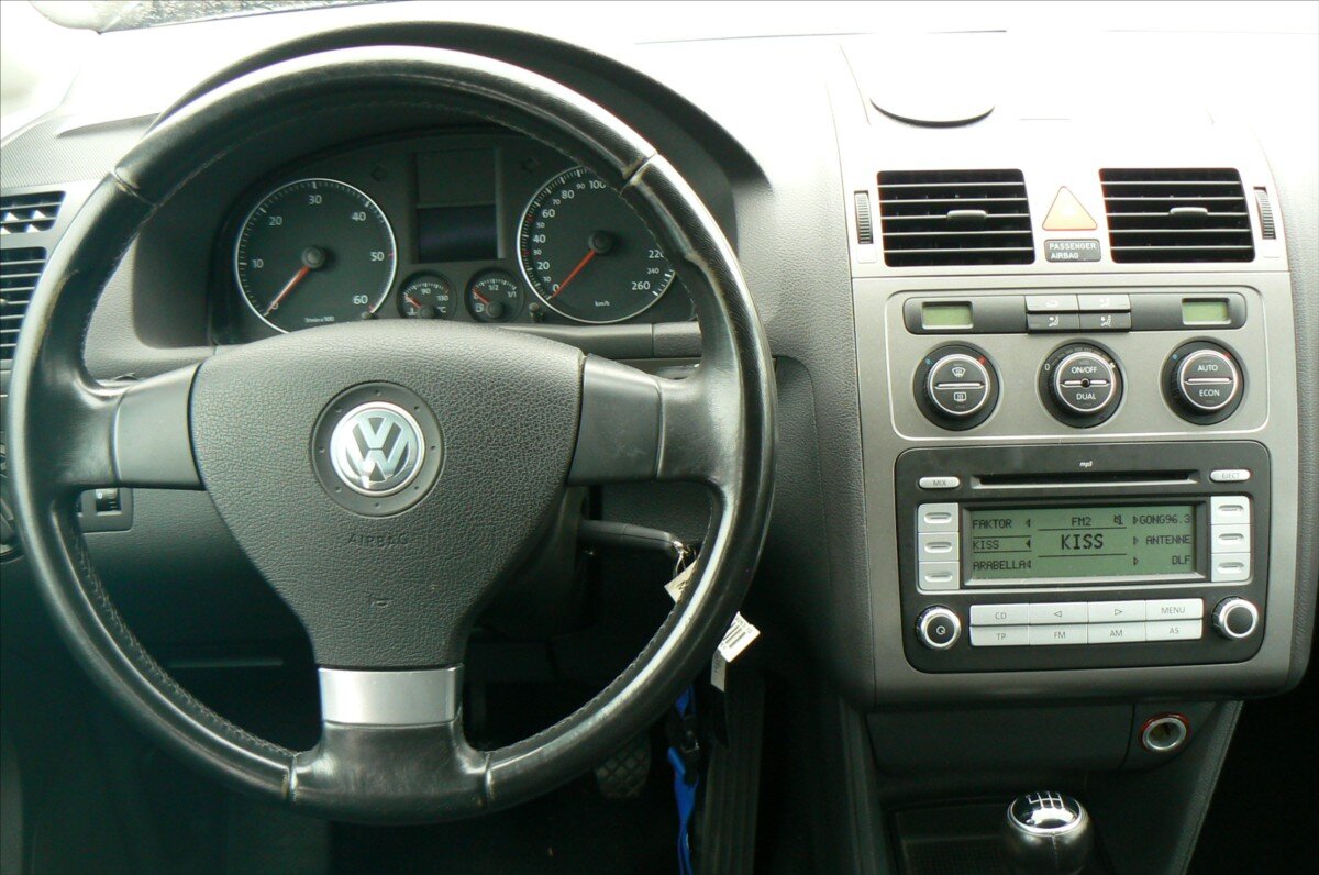 Volkswagen Touran MPV 1,9 l 77 kw