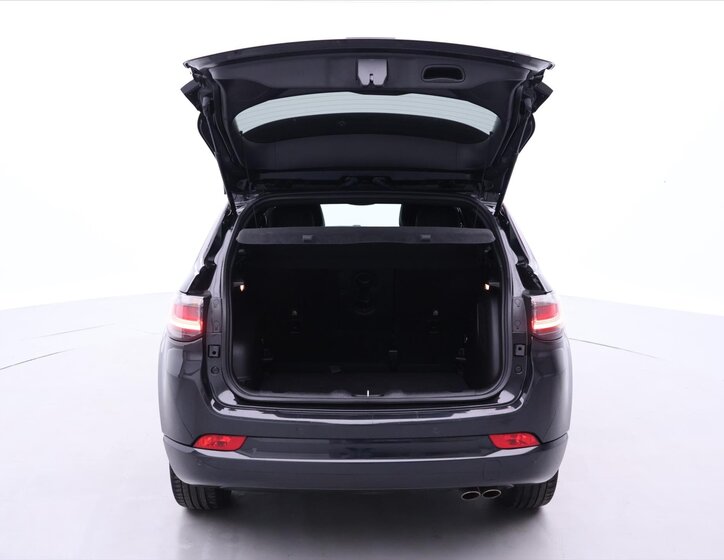 Jeep Compass SUV 1,3 l 110 kw