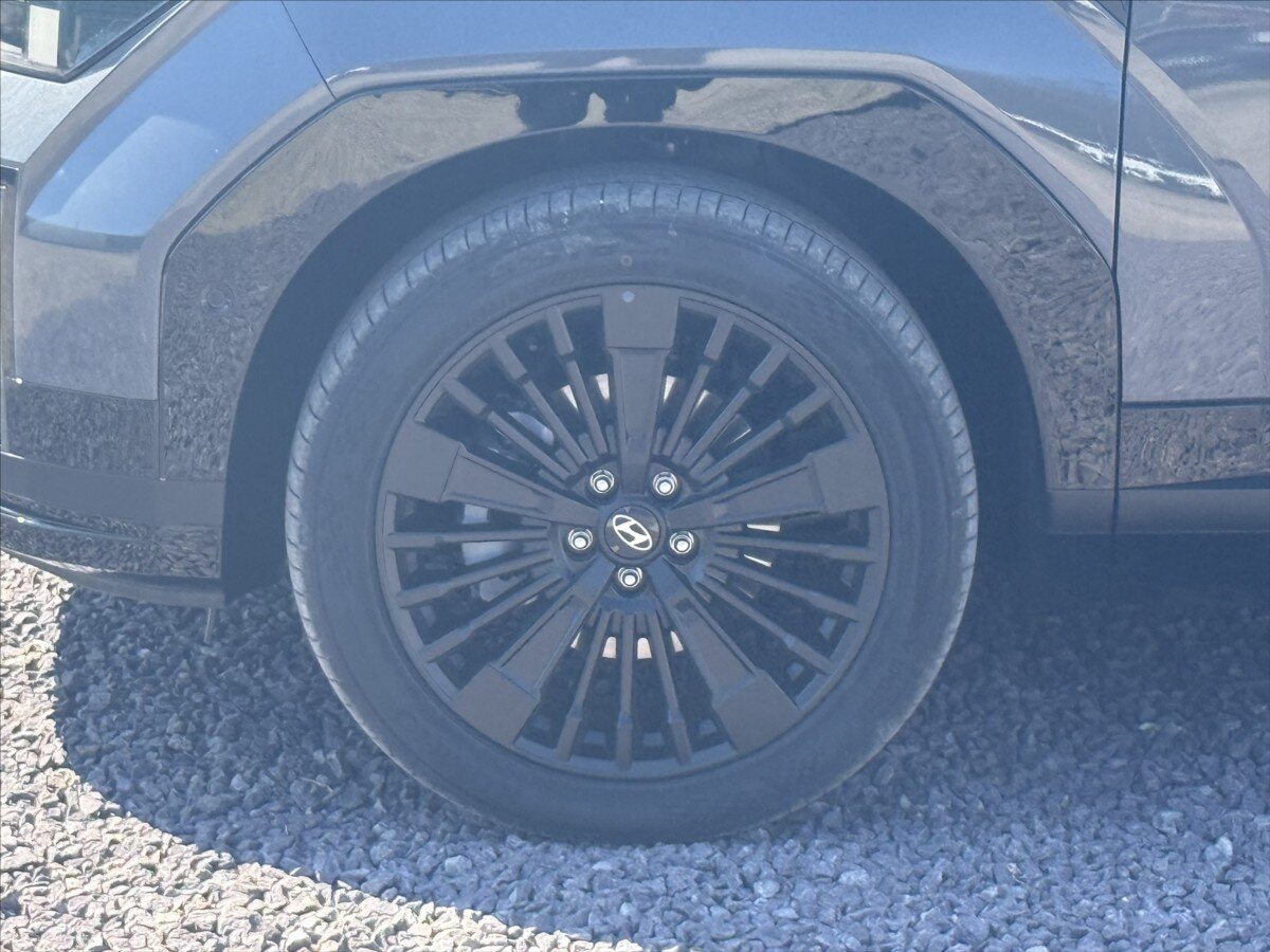 Hyundai Santa Fe SUV / Terénní 1,6 l 185 kw