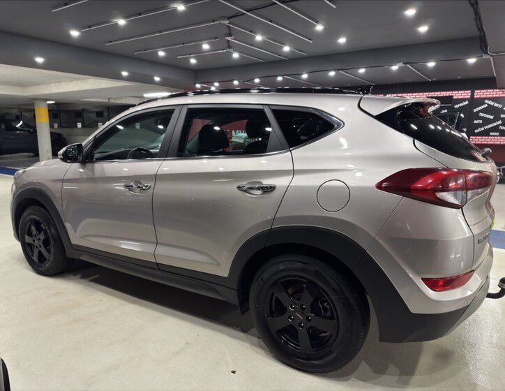 Hyundai Tucson 2