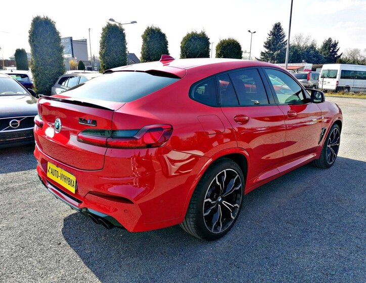 BMW X4 SUV / Terénní 3,0 l 375 kw