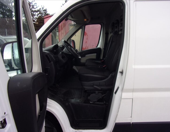 Peugeot Boxer Skříň 2,0 l 96 kw