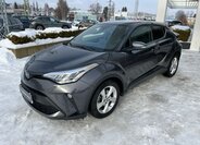 Toyota C-HR 2