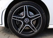 Mercedes-Benz CLA Kombi 1,3 l 193 kw