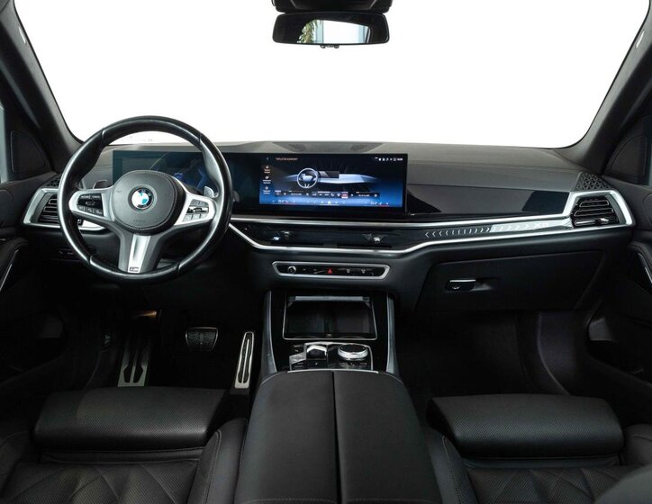 BMW X5 SUV / Terénní 3,0 l 219 kw