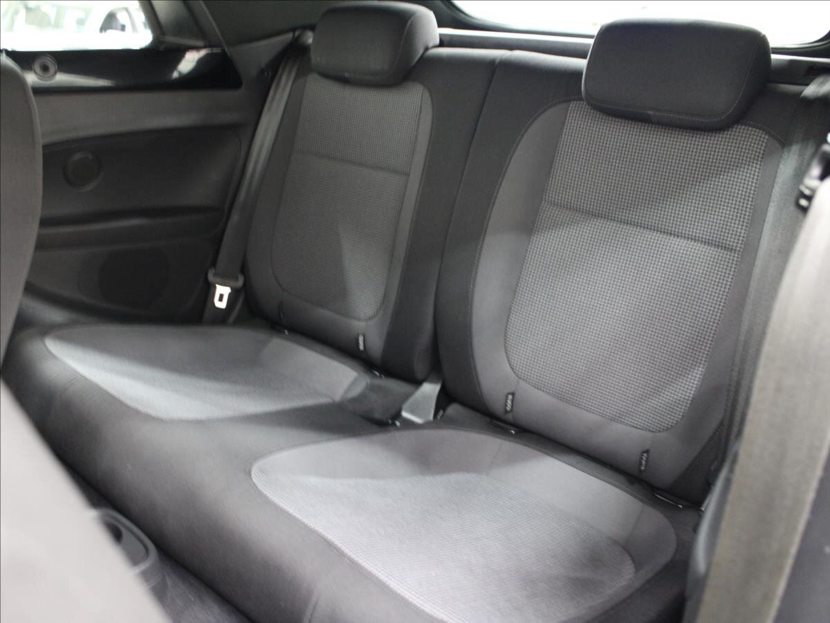 Volkswagen Beetle Kabriolet 1,2 l 77 kw