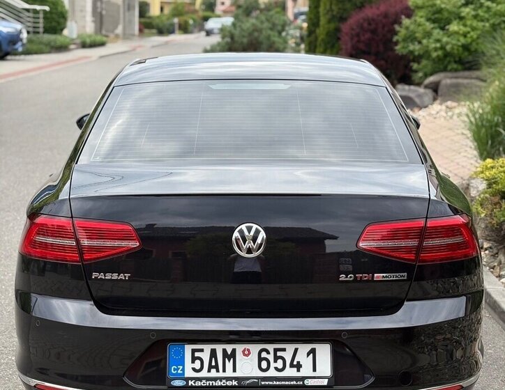 Volkswagen Passat Sedan 0,0 0