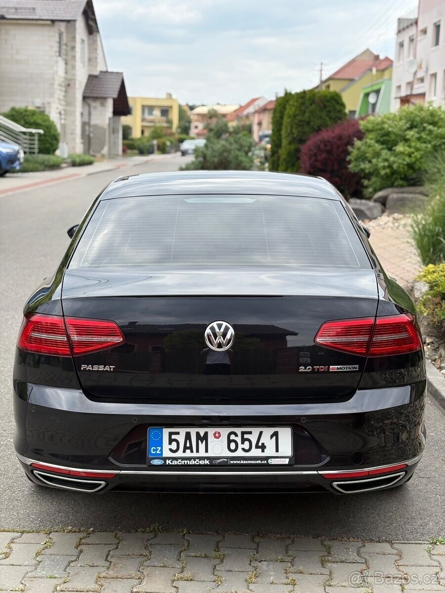 Volkswagen Passat Sedan 0,0 0