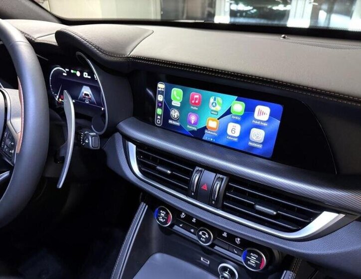 Alfa Romeo Stelvio SUV / Terénní 2,0 l 206 kw