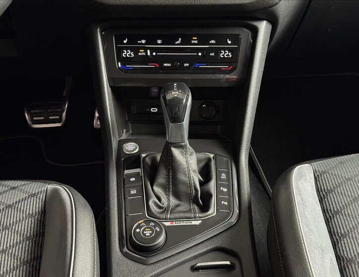 Volkswagen Tiguan Allspace SUV / Terénní 2,0 l 147 kw