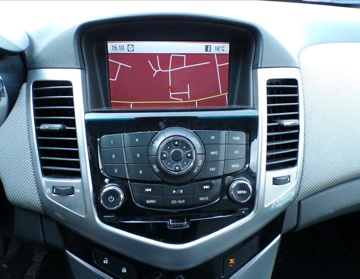 Chevrolet Cruze Sedan / Limuzína 2,0 l 110 kw