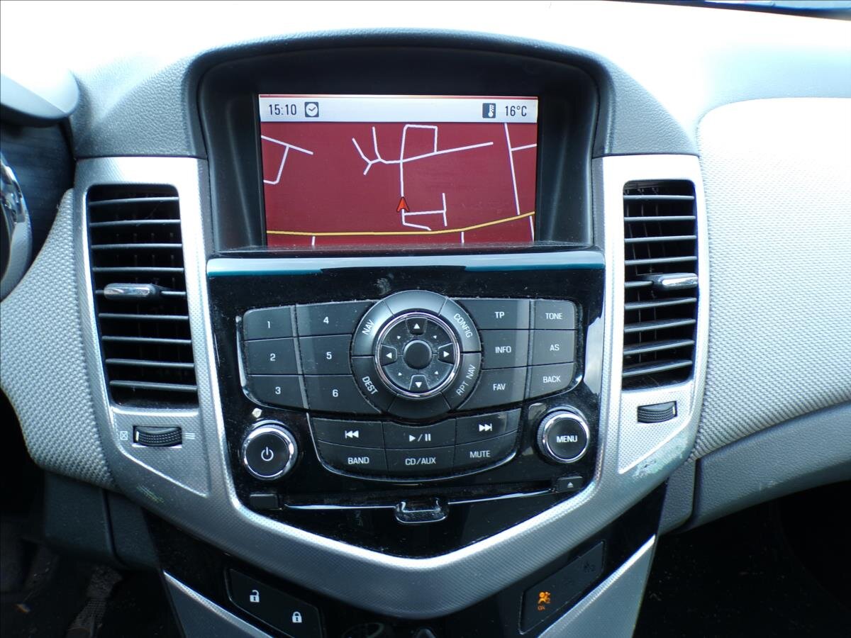 Chevrolet Cruze Sedan / Limuzína 2,0 l 110 kw