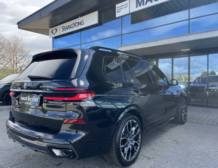 BMW X7 7