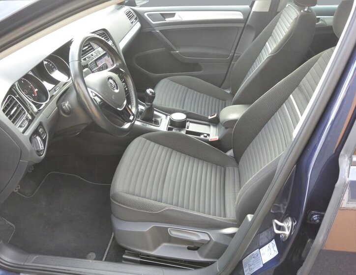 Volkswagen Golf Kombi 2,0 l 110 kw