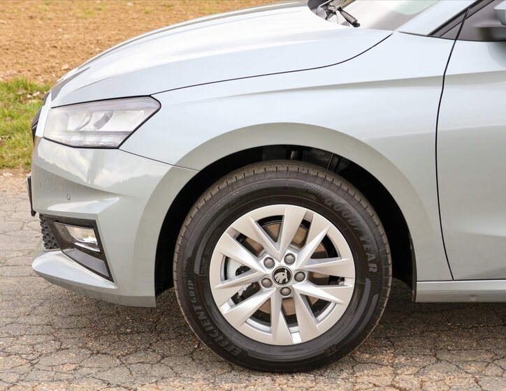 Škoda Fabia Hatchback 999,0 85 kw