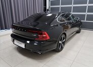 Volvo S90 Sedan / Limuzína 2,0 l 235 kw