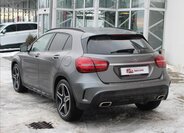 Mercedes-Benz GLA Kombi 1,6 l 115 kw