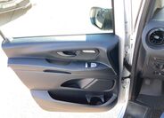 Mercedes-Benz Vito 22