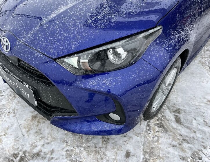 Toyota Yaris 10