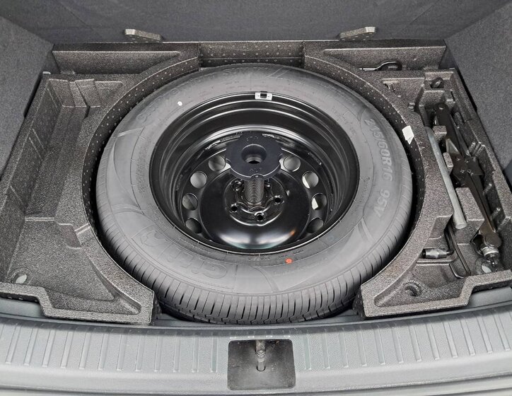 Škoda Karoq SUV 2,0 l 85 kw