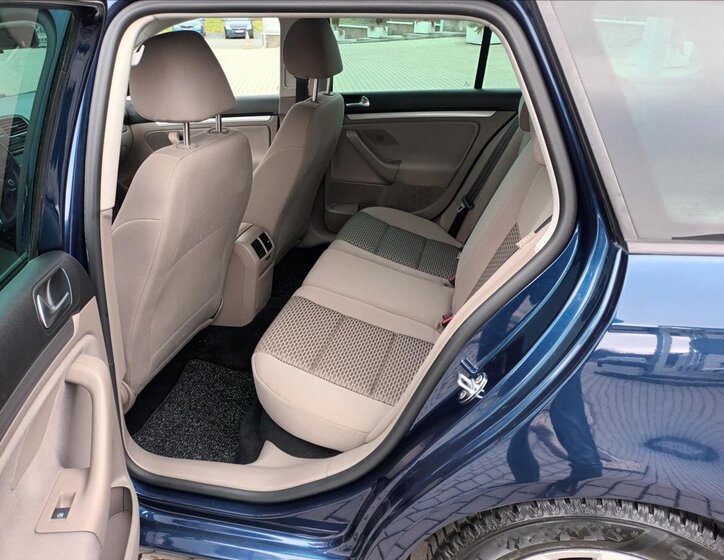 Volkswagen Golf Kombi 1,2 l 63 kw