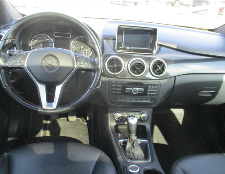 Mercedes-Benz Třídy B 16