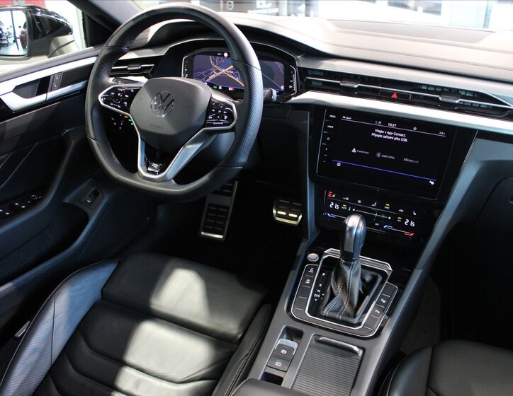 Volkswagen Arteon Kombi 2,0 l 147 kw
