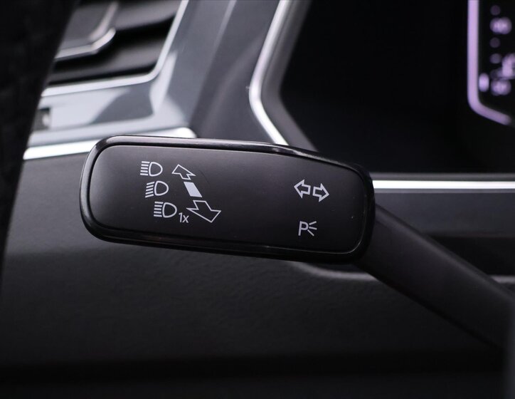 Volkswagen Tiguan Allspace SUV / Terénní 2,0 l 147 kw