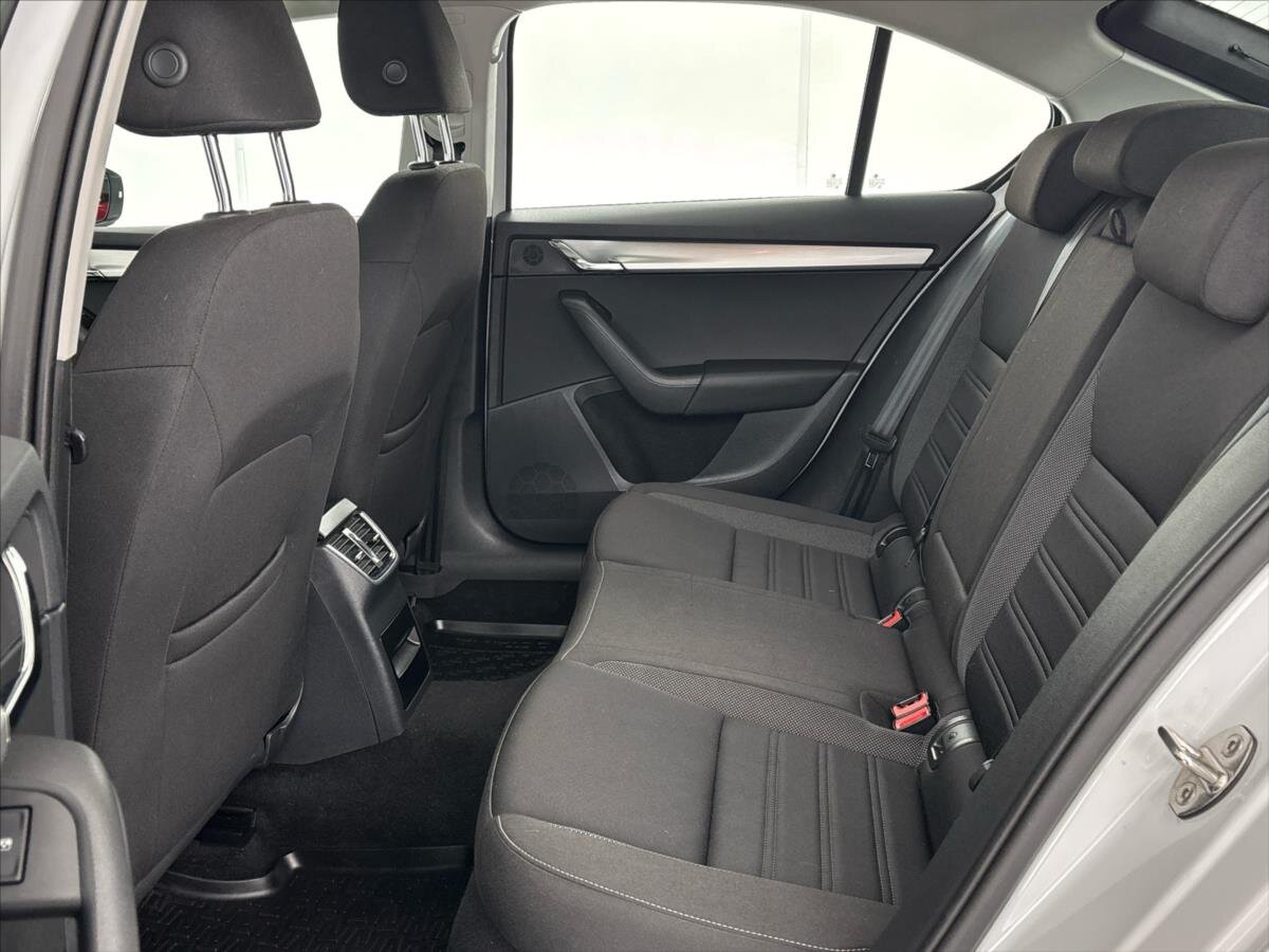 Škoda Octavia Liftback 1,6 l 85 kw