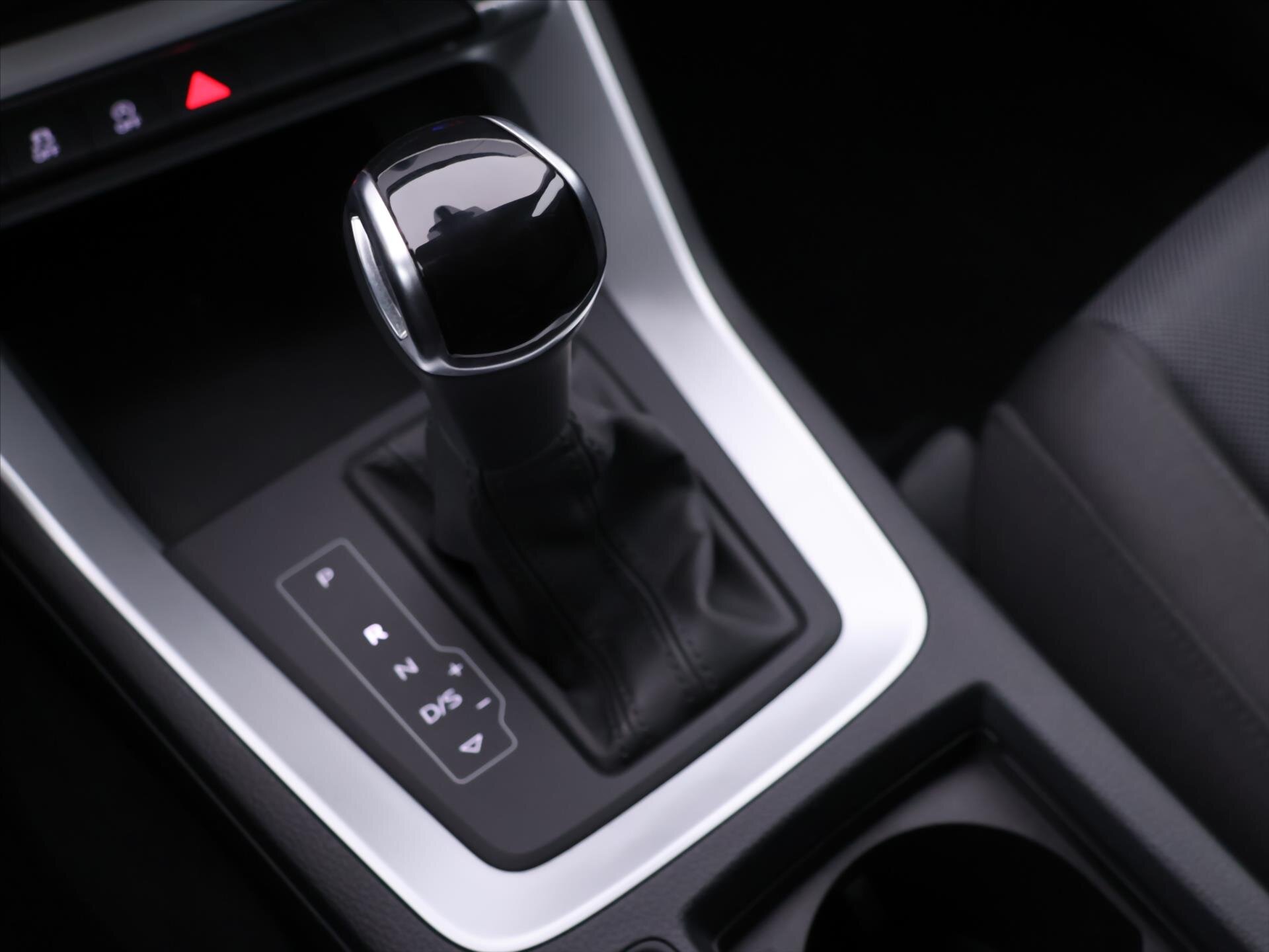 Audi Q3 SUV 2,0 l 140 kw