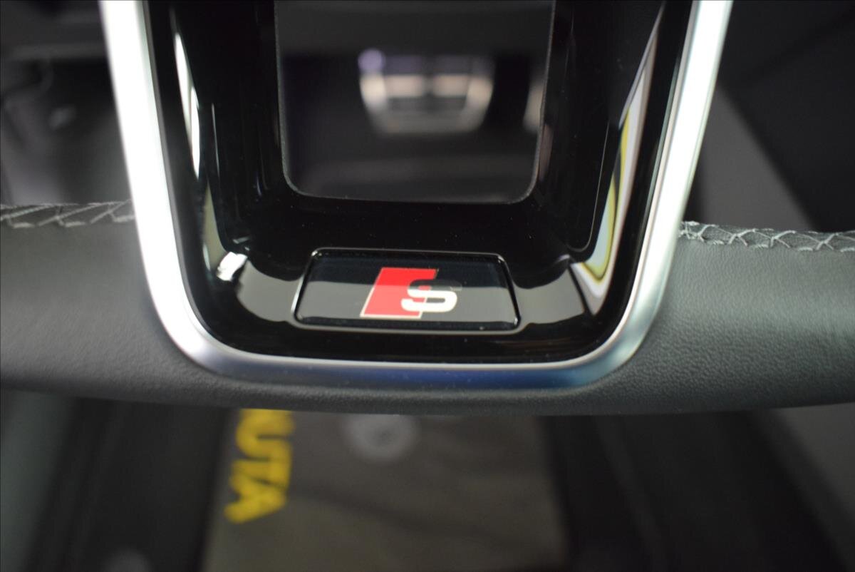 Audi S6 Kombi 3,0 l 253 kw