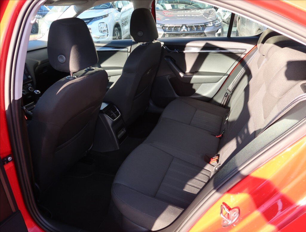 Škoda Octavia Liftback 1,6 l 85 kw